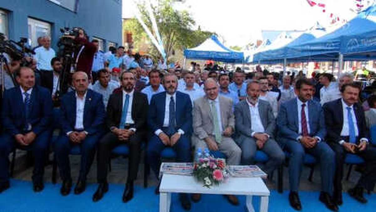 AK Parti\'li Ünal: Hendek, Çukur Kazmaya Kalkarsanız Devlet Seyirci Kalmaz (2)