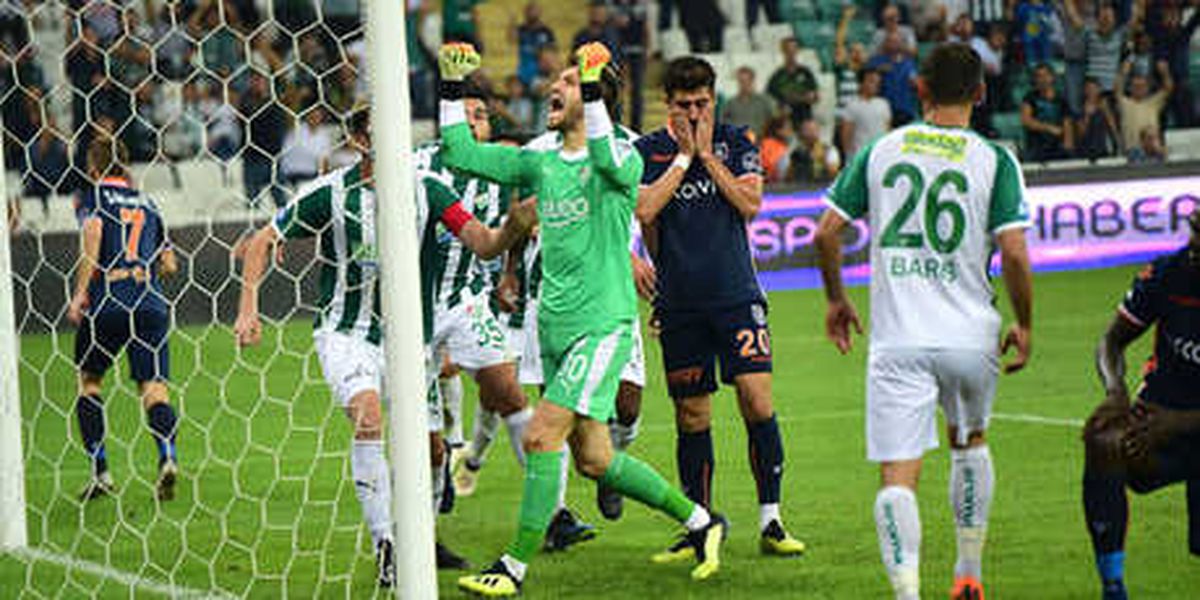 Bursaspor\'u Deplasmanda Zorlu Maçlar Bekliyor