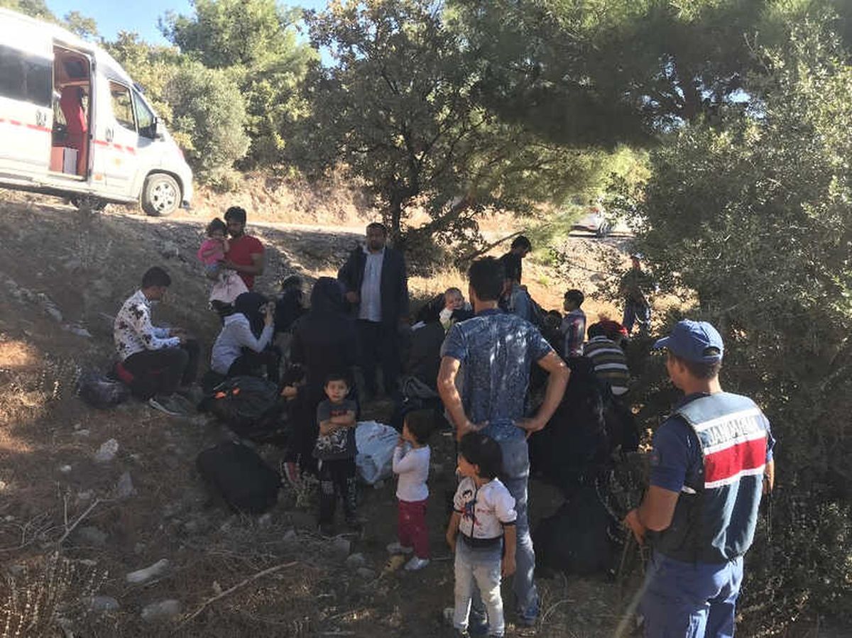 Çanakkale\'de 106 Kaçak Göçmen Yakalandı