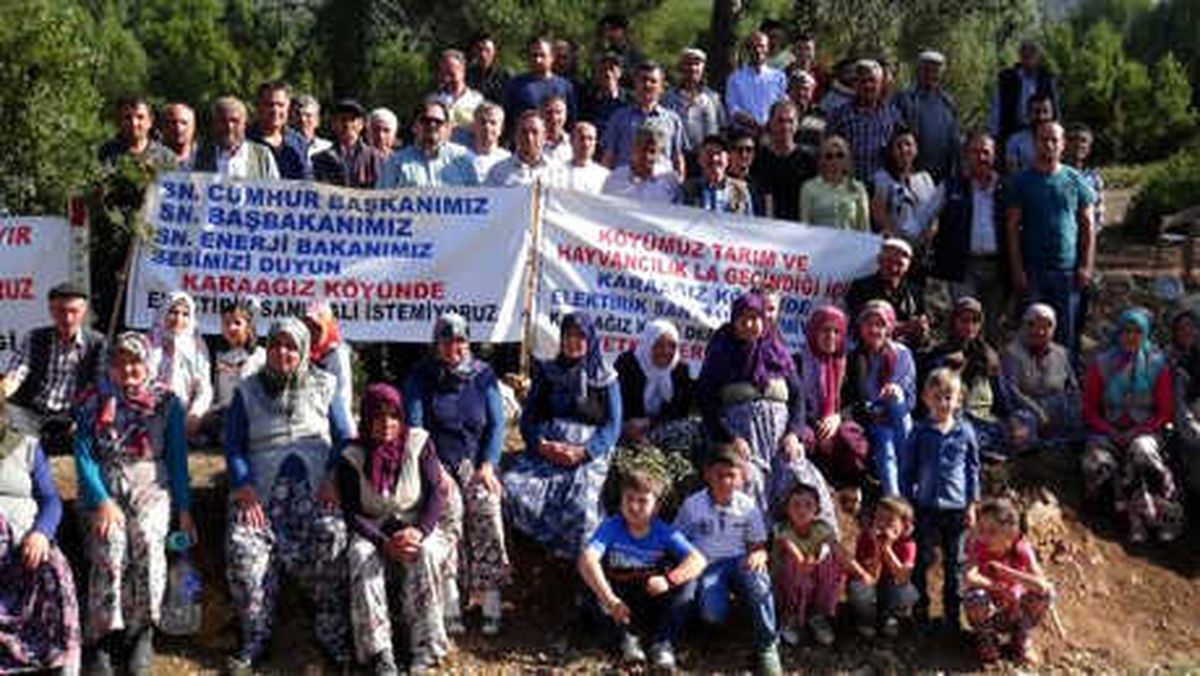 Çevreci Mahalleliden Destekçilerine Kavurma ve Gözleme İkramı