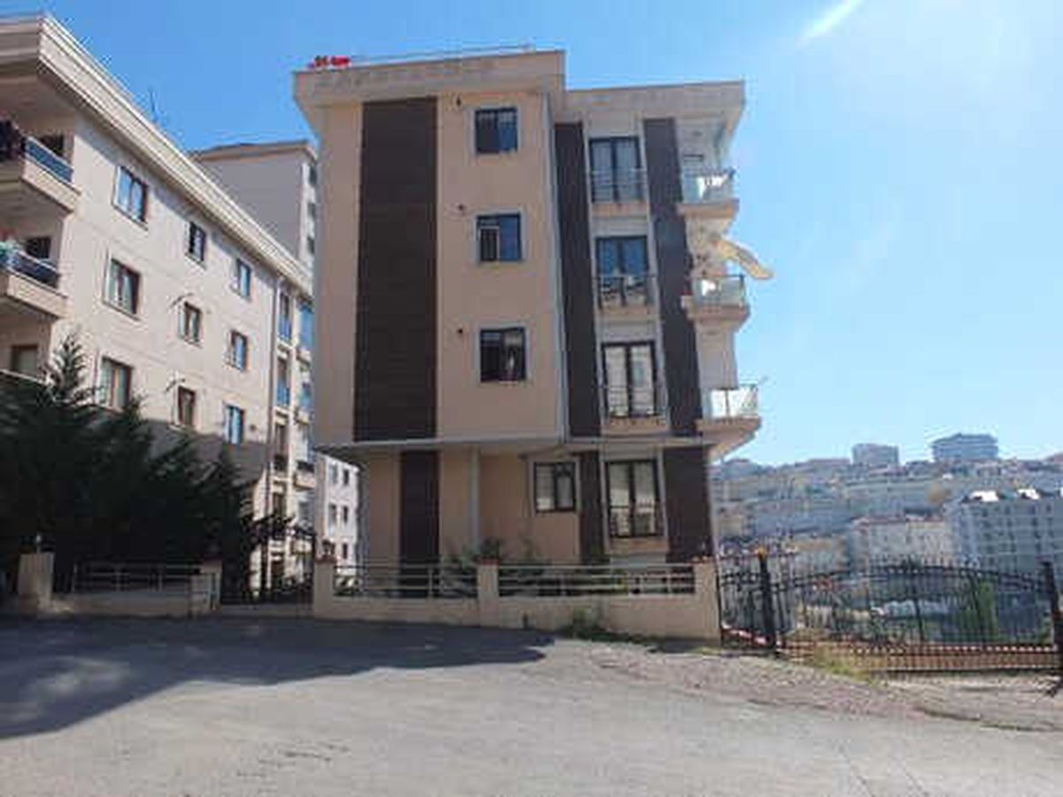 Karı-koca Birbirlerini Bıçakladı; Kadın Ölürken Eşi Ağır Yaralı