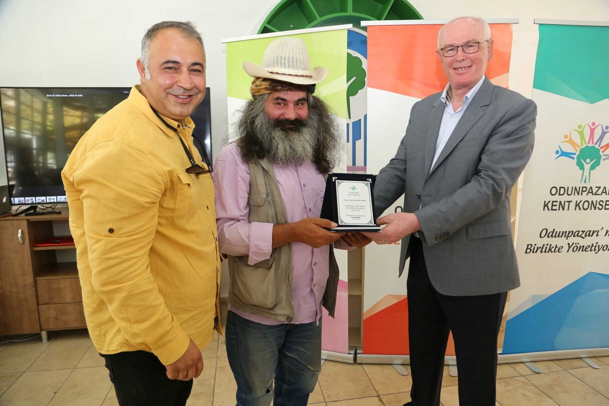 Kazım Kurt Her Ay Mahalle Meclis Başkanları İle Toplanacak