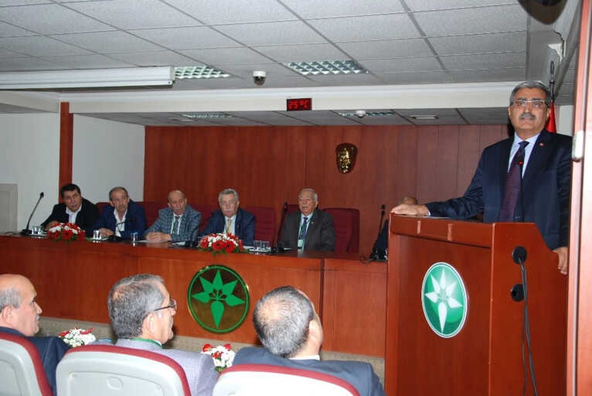 Konuk: "Çiftçinin Dolarla İşi Yok Ama Girdilerin Var"
