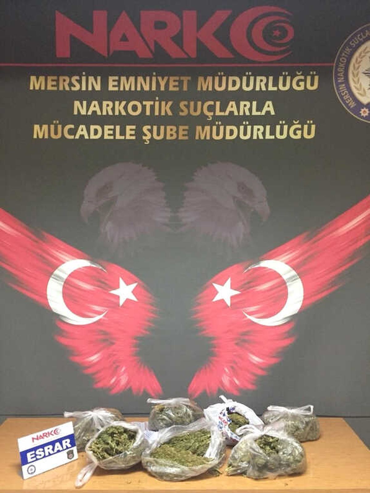 Mersin\'de 3.5 Kilo Esrar Ele Geçirildi