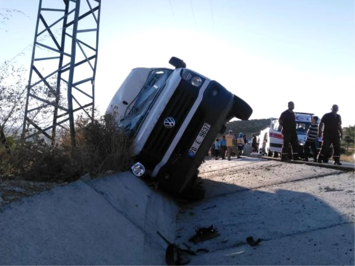 Mersin\'de Cenaze Dönüşü Kaza: 1 Ölü, 6 Yaralı