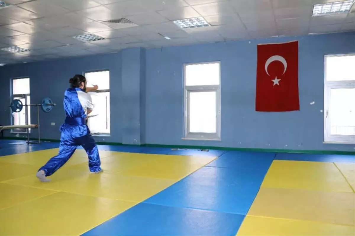 Dünya Şampiyonu Azeri Sporcu, Türk Milli Takımı\'nı İstiyor