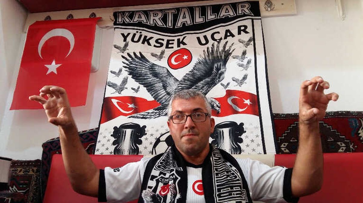 Tek Hayali Vodafone Park\'ta Beşiktaş\'ı İzlemek