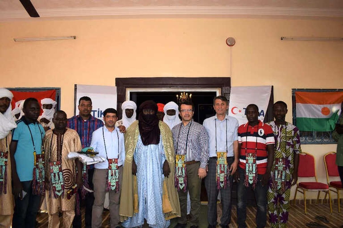 Tika\'dan Agadez Sultanlığının Karşılama Odasına Restorasyon