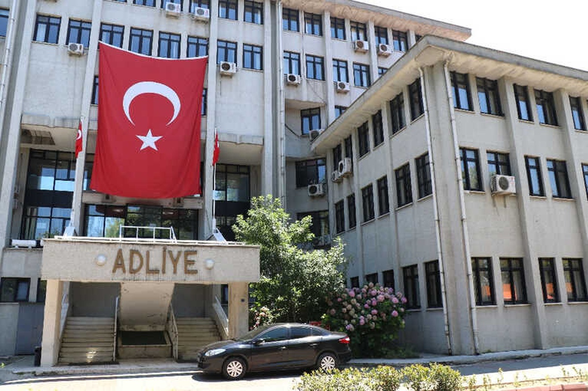 5\'i Muvazzaf 9 Asker Gözaltına Alındı