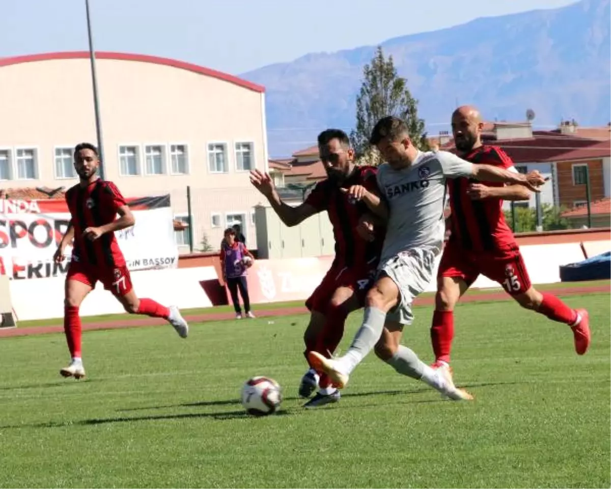 Anagold 24 Erzincanspor - Gazişehir Gaziantep Fk: 2-1