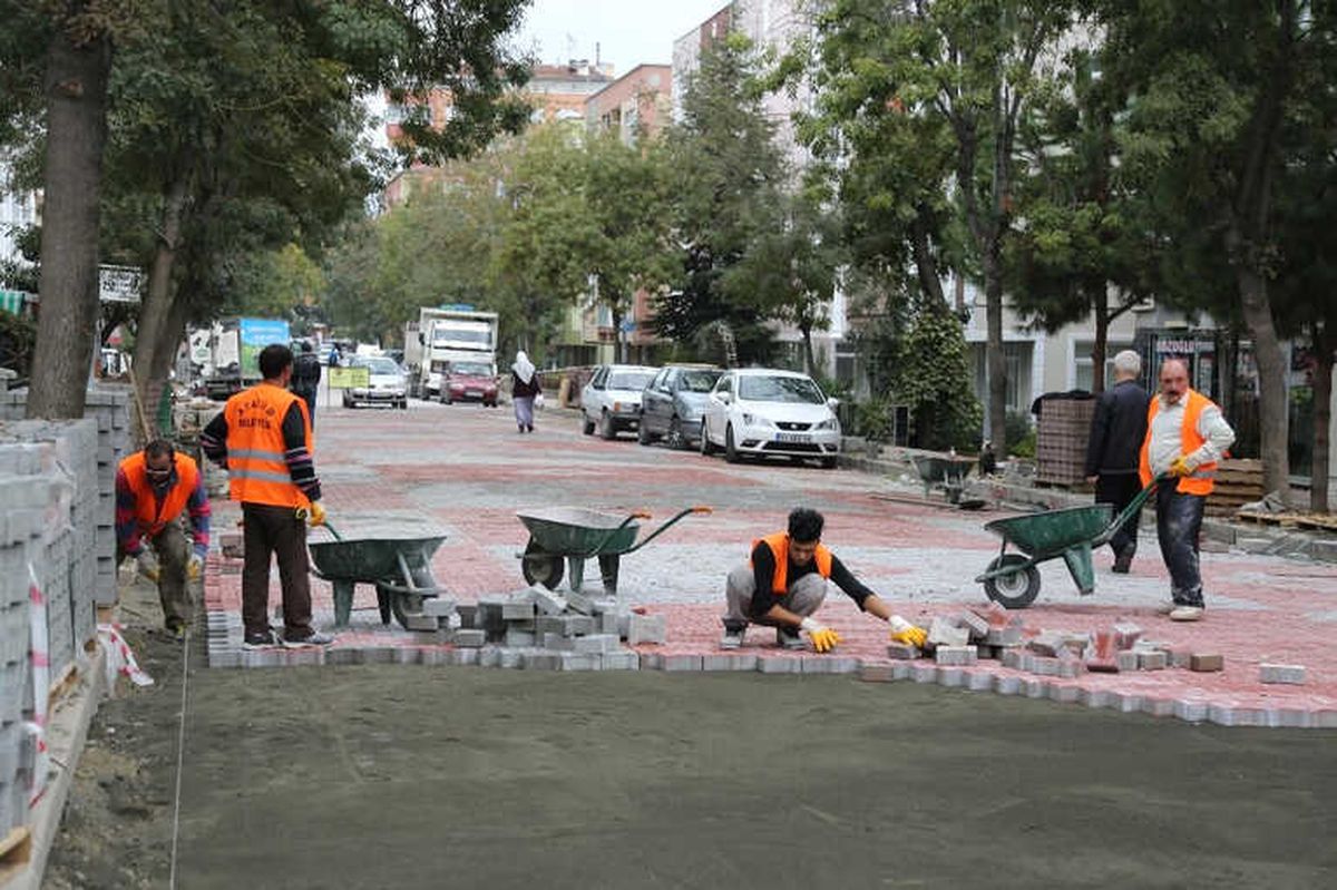 Atakum\'da \'Taş Parke\' Hızı