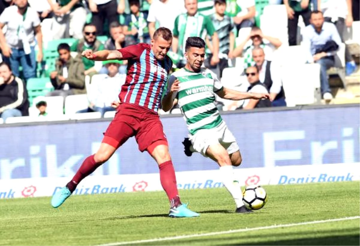 Bursaspor\'da Emre Taşdemir\'in Sakatlık Kabusu