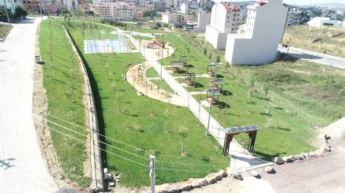 Çayırova\'da Yeni Park İlgi Topladı
