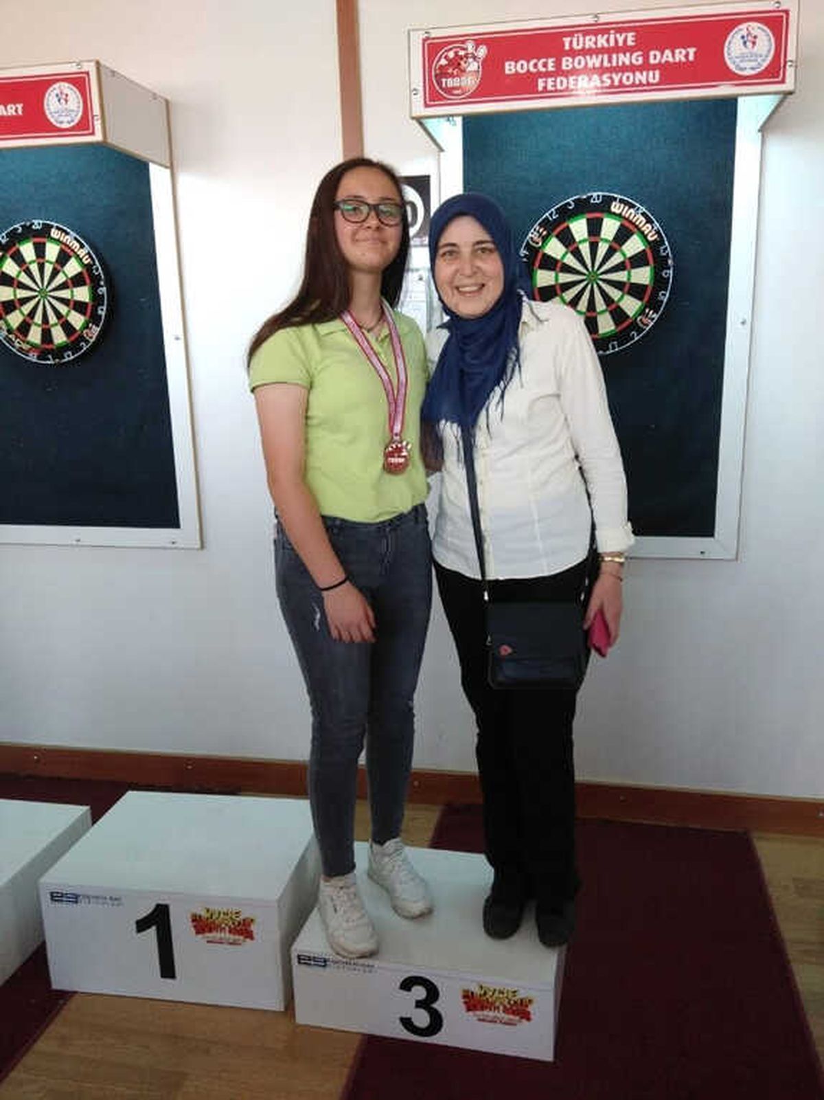 Dart Şampiyonasında 3. Oldu