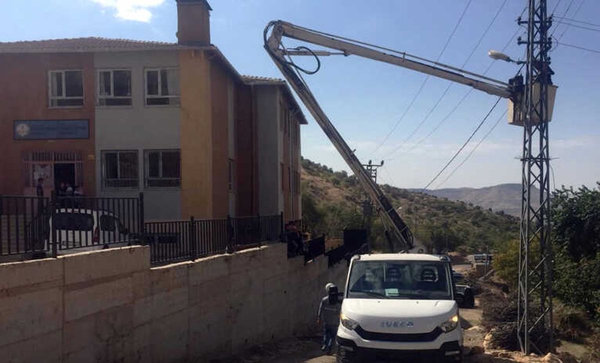 Dicle Elektrik\'ten Eğitime Aydınlatma Desteği