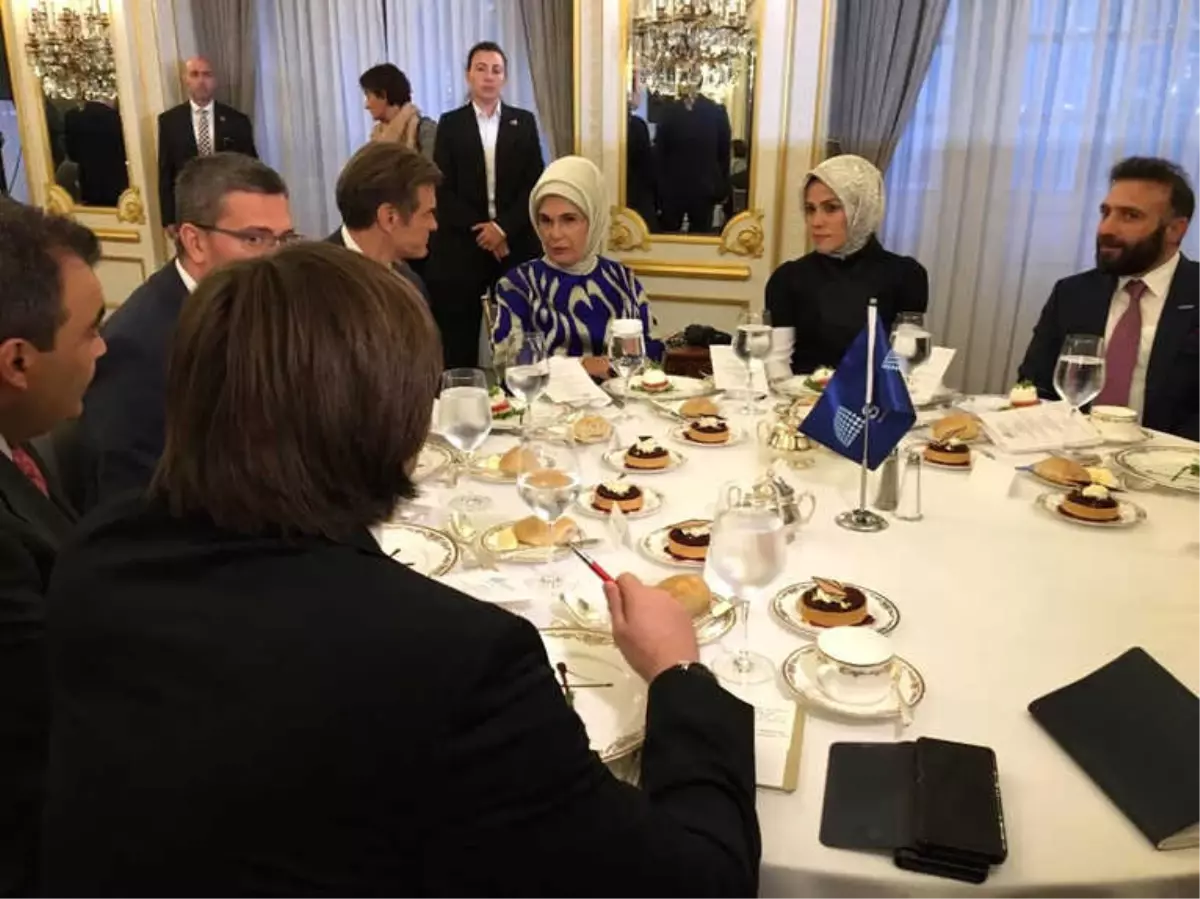 Emine Erdoğan: "Türkiye\'nin İnsani Yardım Vizyonu Kredilere Değil, Tam Anlamıyla İnsani Yardıma...