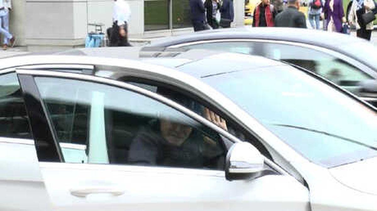 Ersun Yanal, İstanbul\'a Geldi