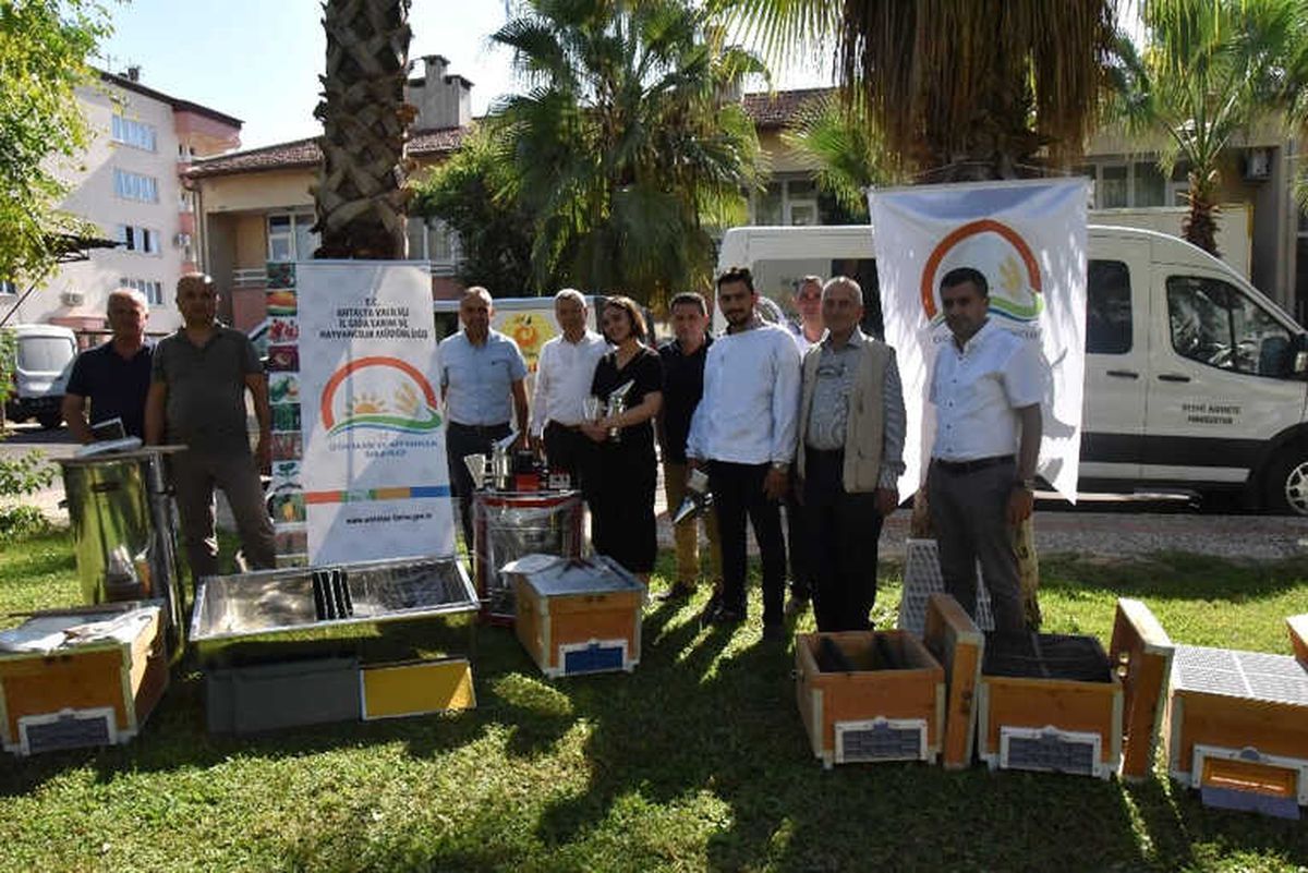 Genç Çiftçilere Arıcılık Desteği