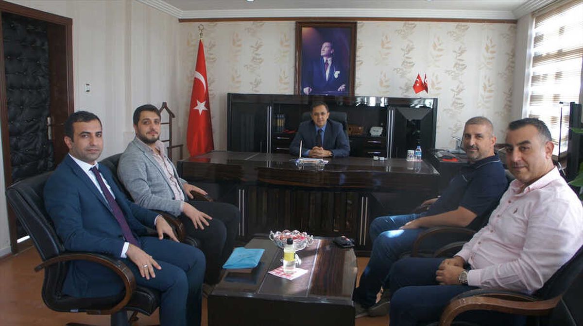 İdil Kaymakamı Sağ\'a Ziyaret