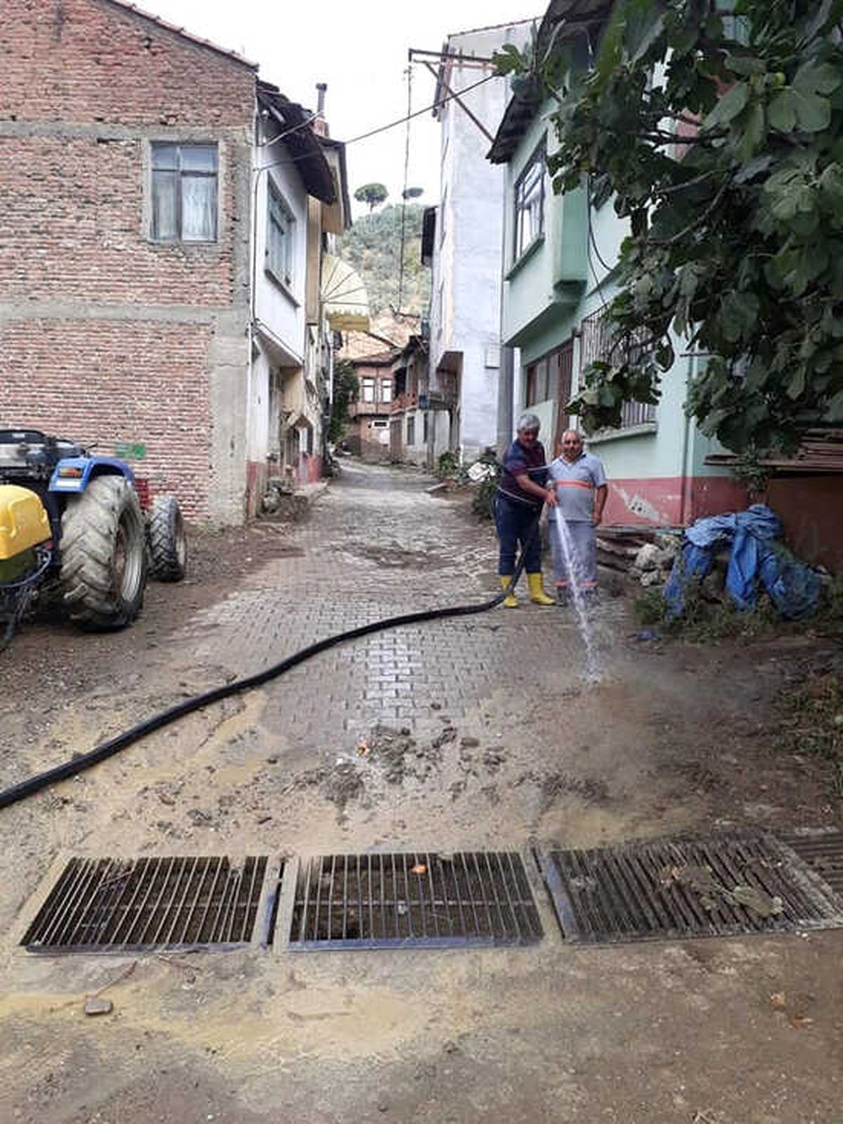 Küçük Kumla\'da Bahar Temizliği