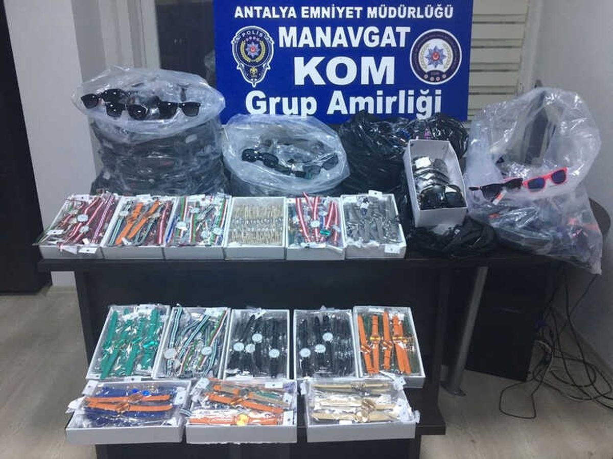 Manavgat\'ta Kaçakçılık Operasyonları