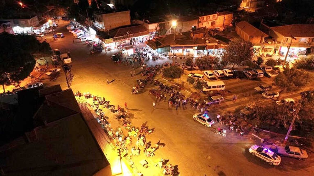 Manisa\'da Jandarmadan Drone Destekli Uygulama