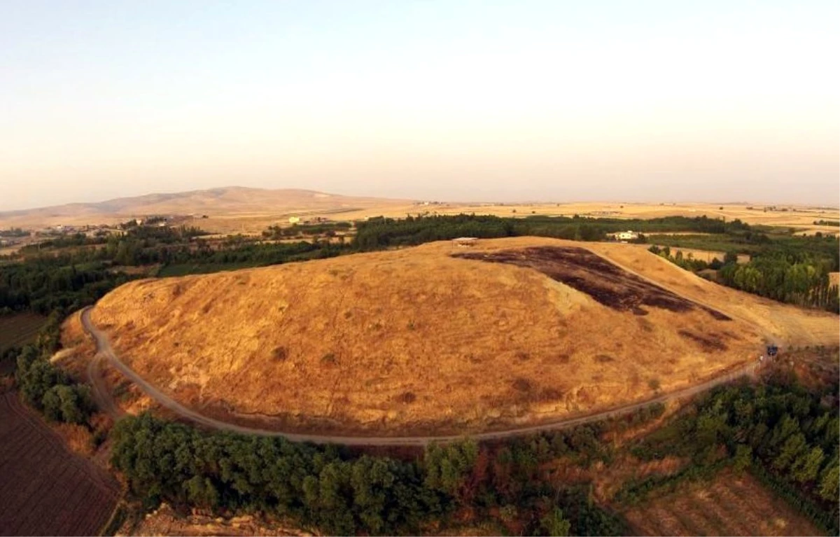 Mardin\'de 27 Yıl Önce Şehit Olan Arkeologlar Unutulmadı