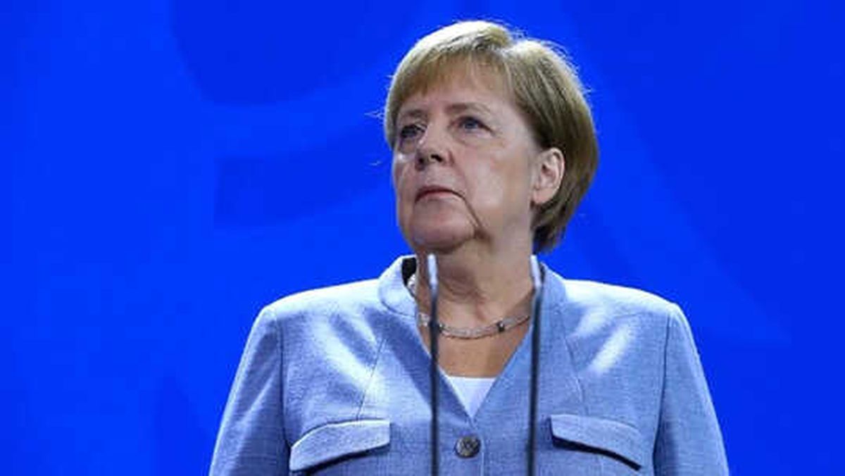 Merkel\'den "Ticaret İhtilafları" Uyarısı