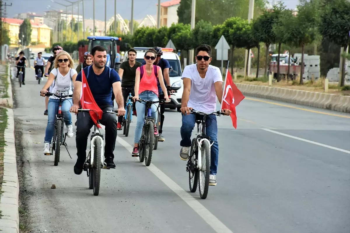 Muşlu Gençler, Bisikletle Tarihi Yerleri Gezdi