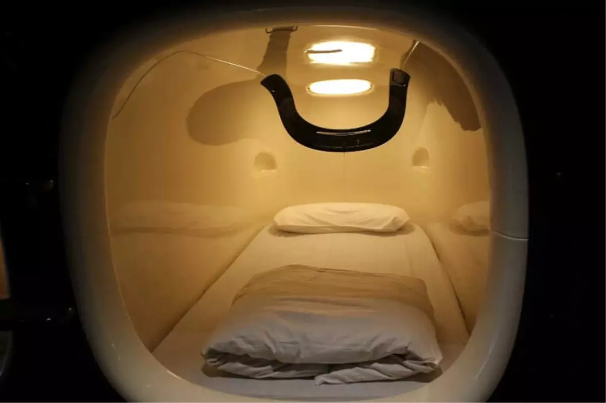 Japonya\'nın \'Özgün\' Konaklama Kültürü: Kapsül Oteller