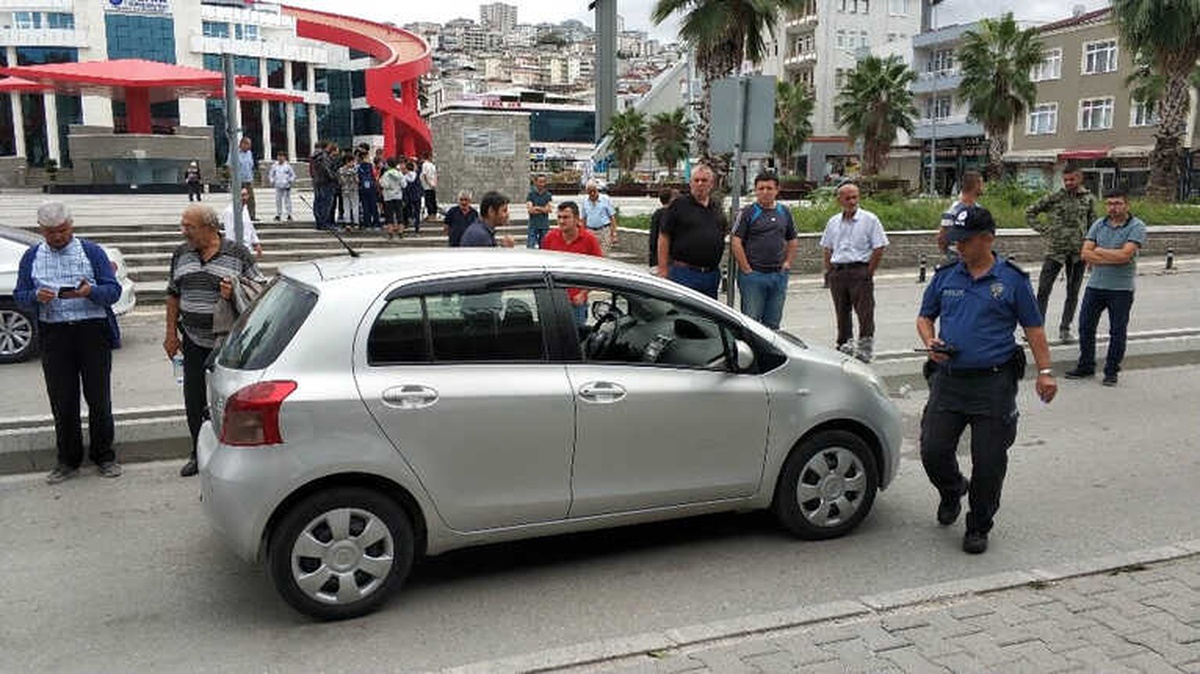 Samsun\'da Otomobil Yayaya Çarptı: 1 Yaralı