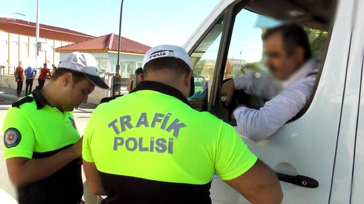 Sivas\'ta Çocukların ve Gençlerin Korunmasına Yönelik Uygulama