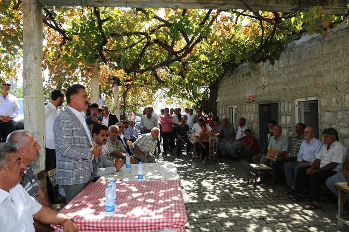 Tuna, Esnaf ve Vatandaş Ziyaretleriyle Gönüllere Dokunuyor