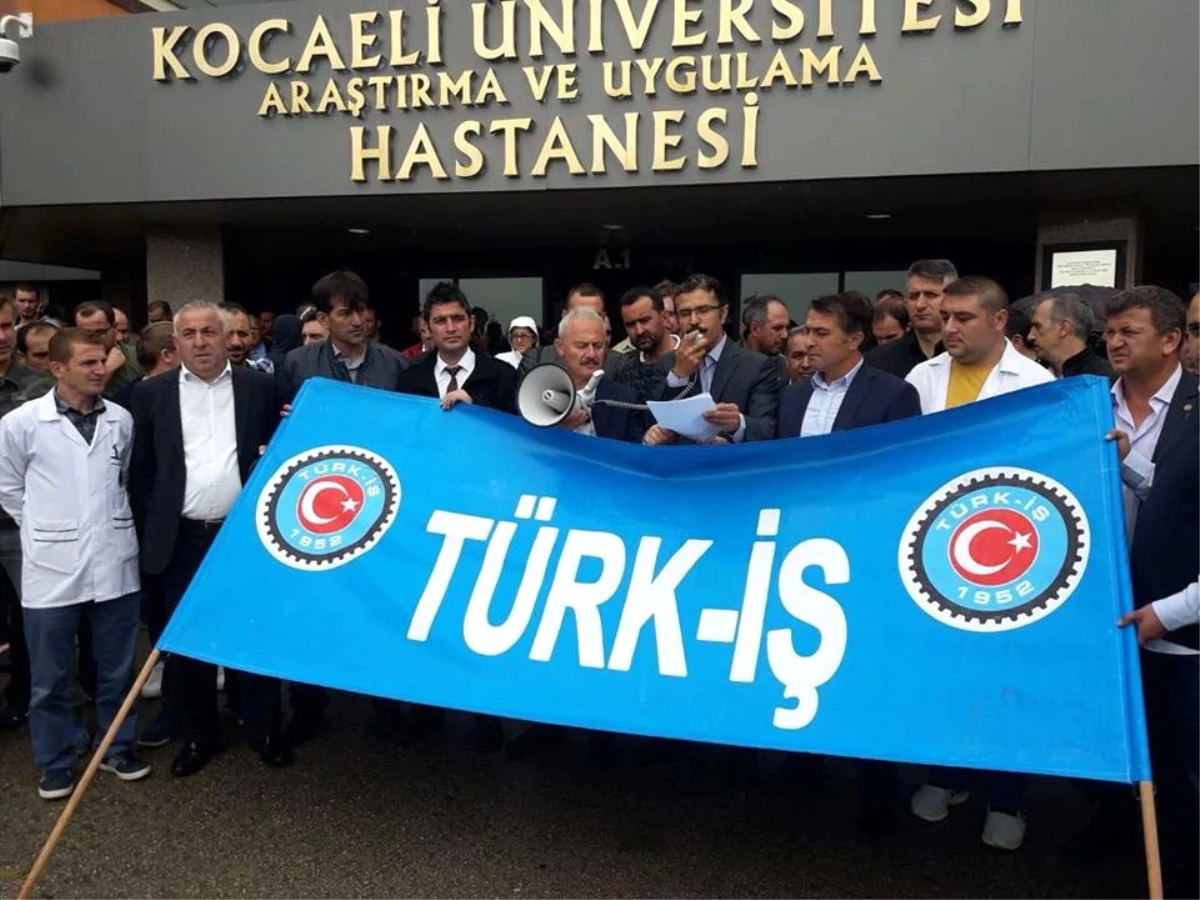 Türk-İş Kocaeli Üniversitesi\'nde Çalışan Üyeleri İçin Bir Araya Geldi
