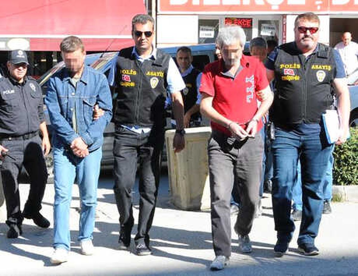 Uyuşturucu Bağımlısını Üzerine Tiner Döküp Yaktıkları İddiası (2)