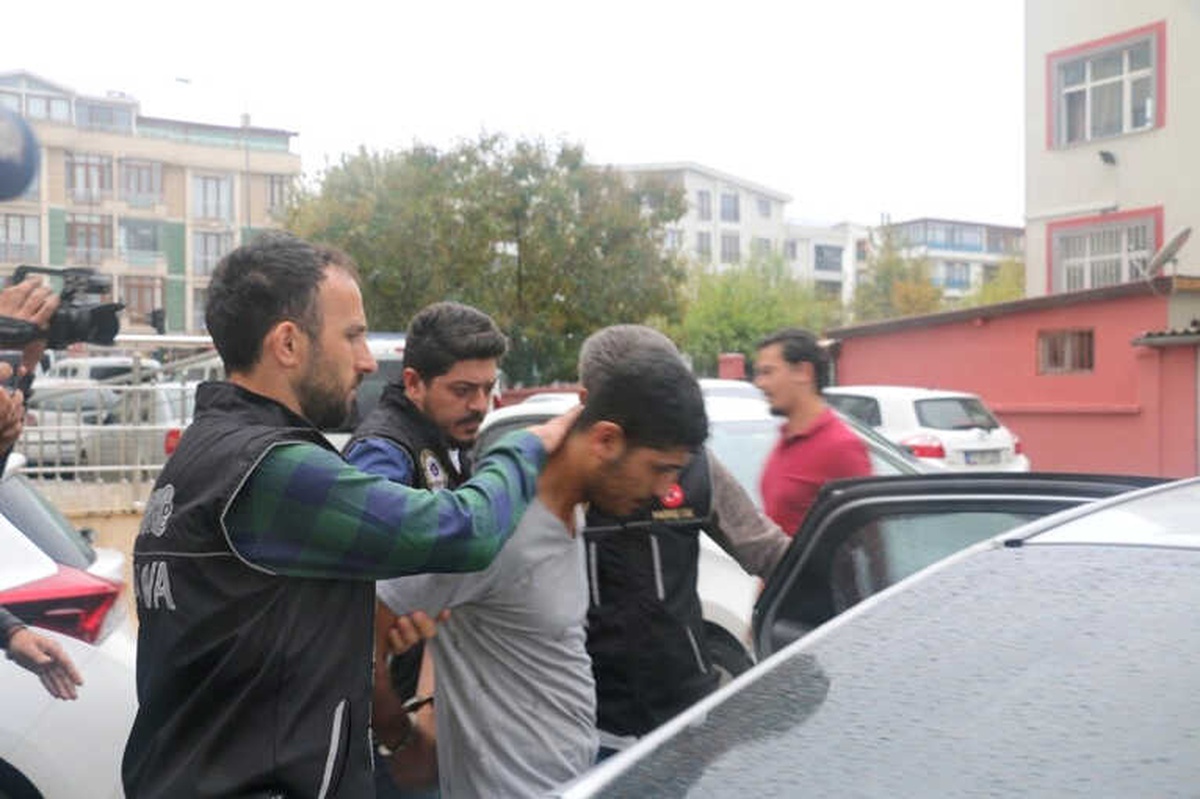 Yalova\'daki Otomobilli Maganda Adliyeye Sevk Edildi