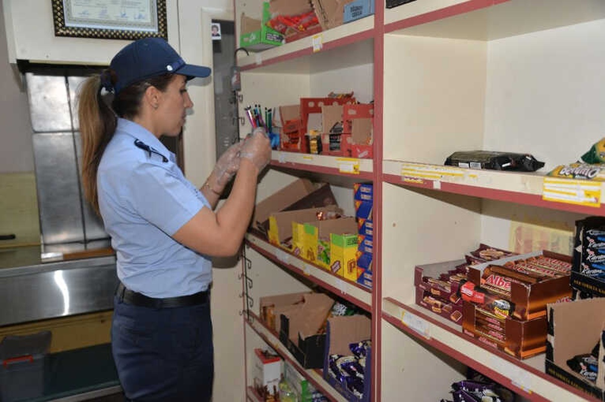Zabıta Müdürlüğü\'nden Okul Kantinlerinde Denetim