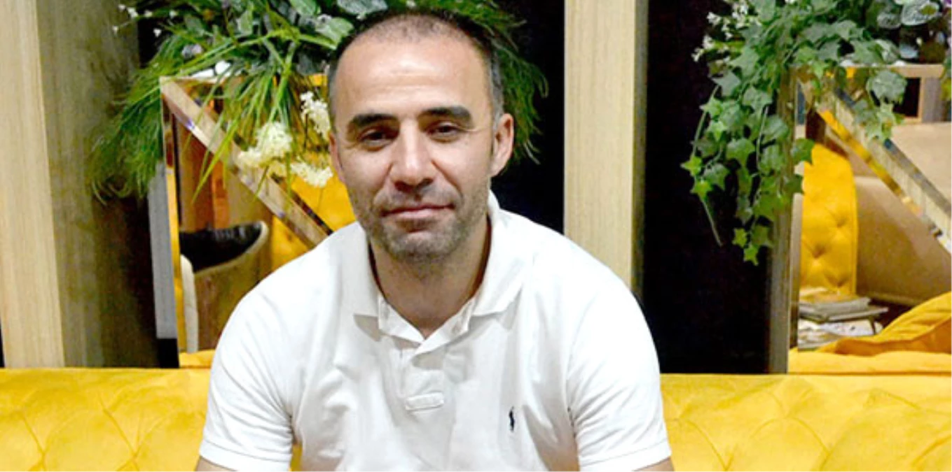 Adanaspor\'da Teknik Direktörlüğe Bülent Akın Getiriliyor