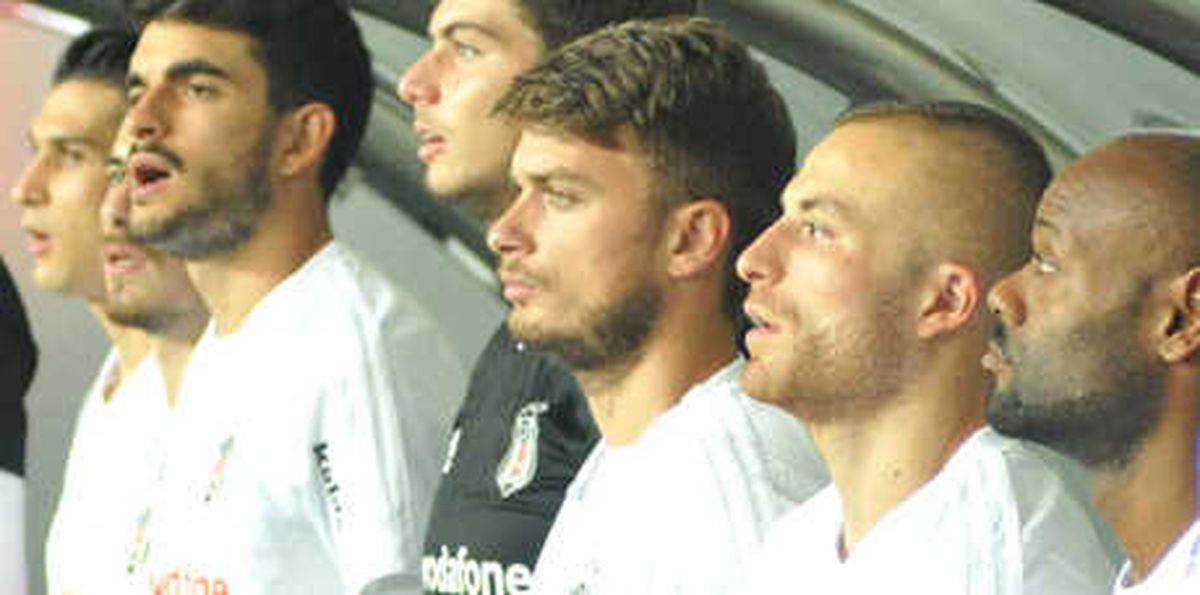 Adem Ljajic\'e Kadıköy Engeli!
