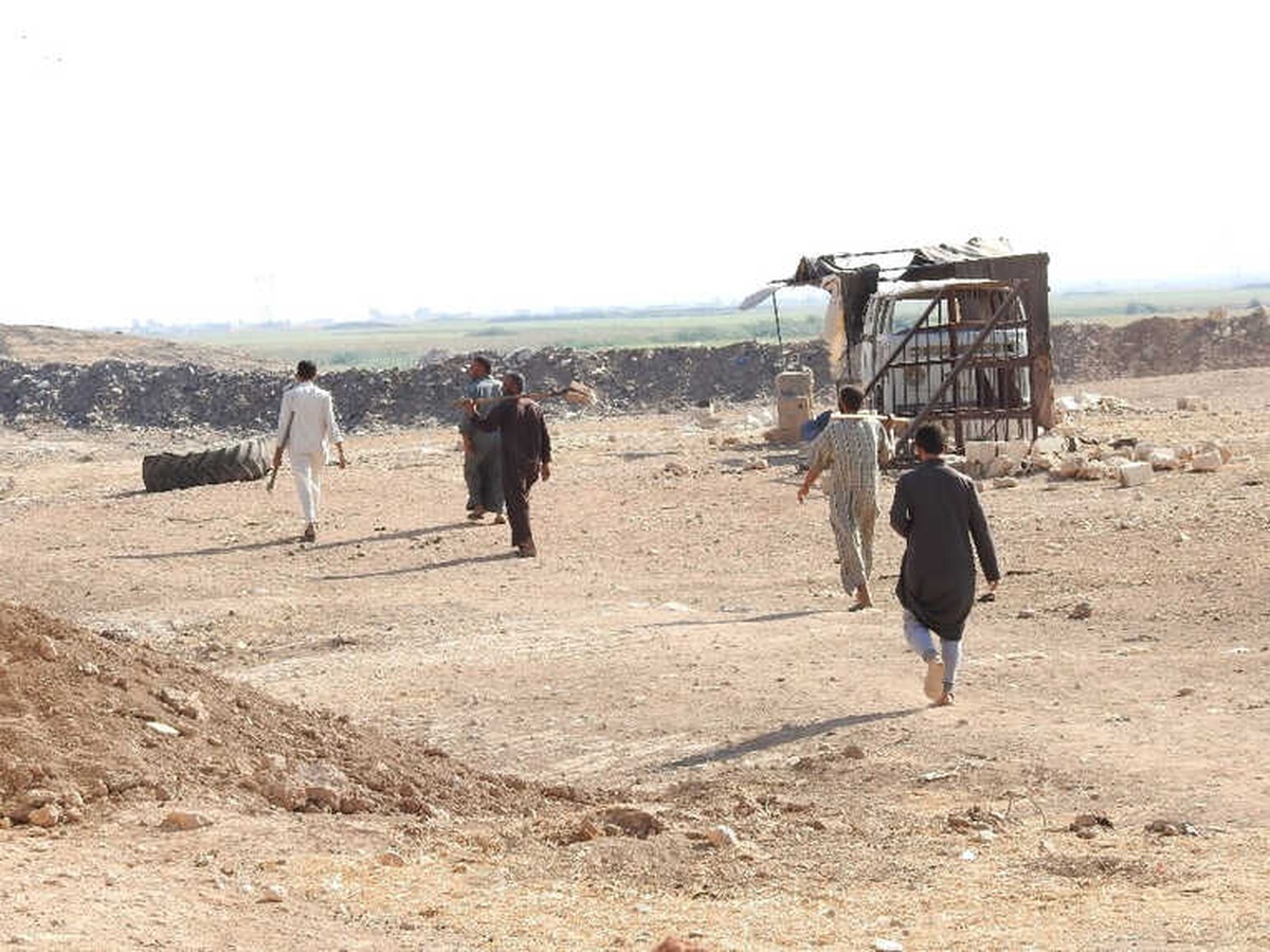 Batı Halep\'te Esad Rejiminin Saldırılarına Karşı Mevzi Kazılıyor