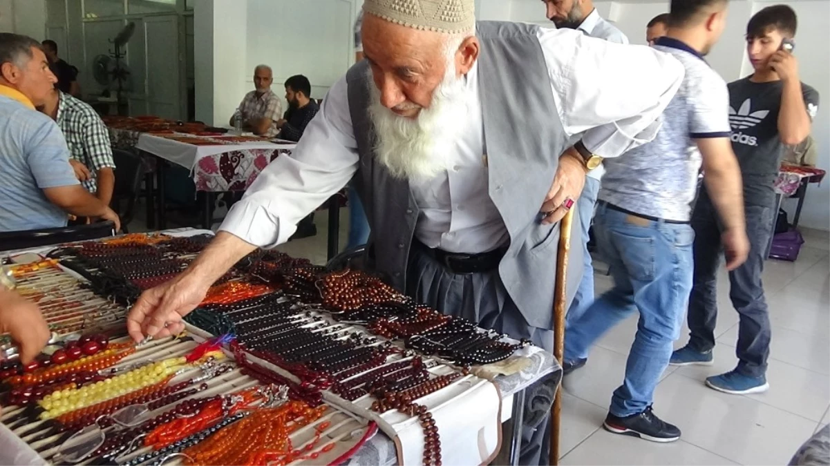 Bu Tespihlerin Fiyatı Dudak Uçuklatıyor