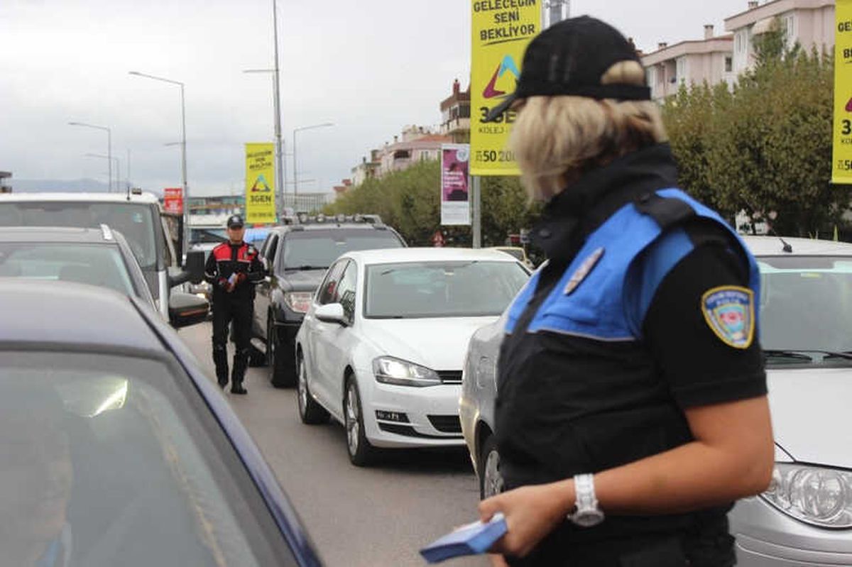Bursa Polisinden \'Çocuk İşçi\' Mesaisi