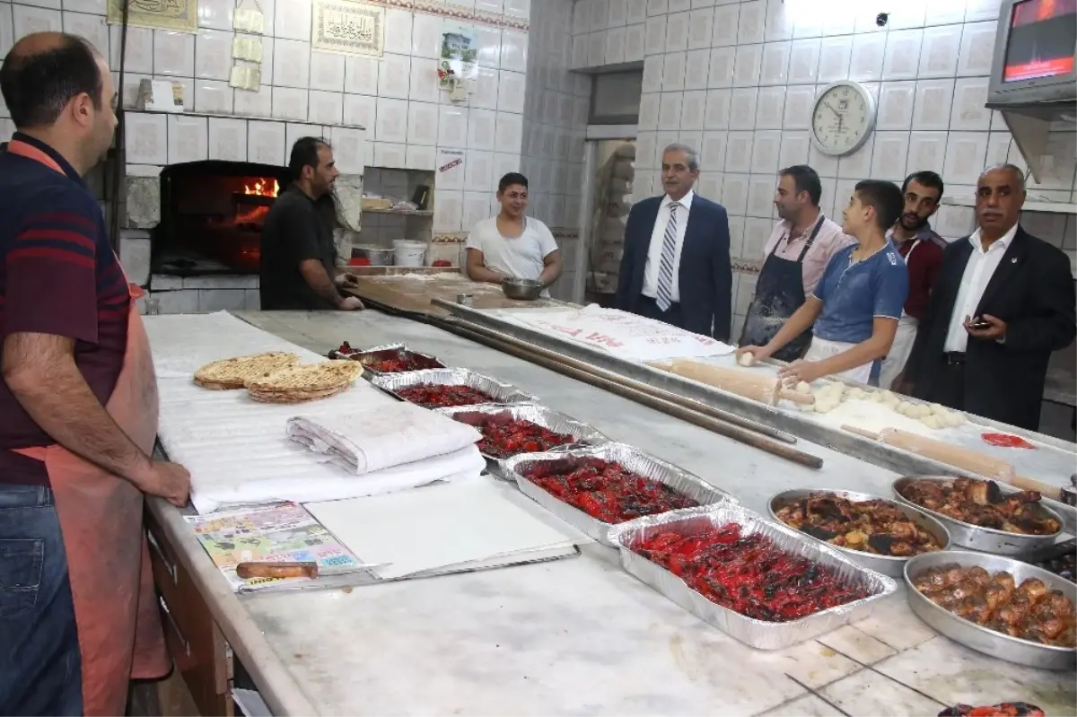 Demirkol, Mahalle Gezilerini Sürdürüyor