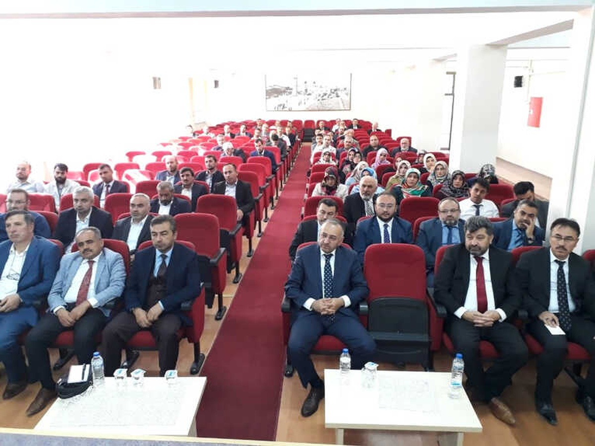 Dini Yayınlar\' Konulu Seminer Düzenlendi