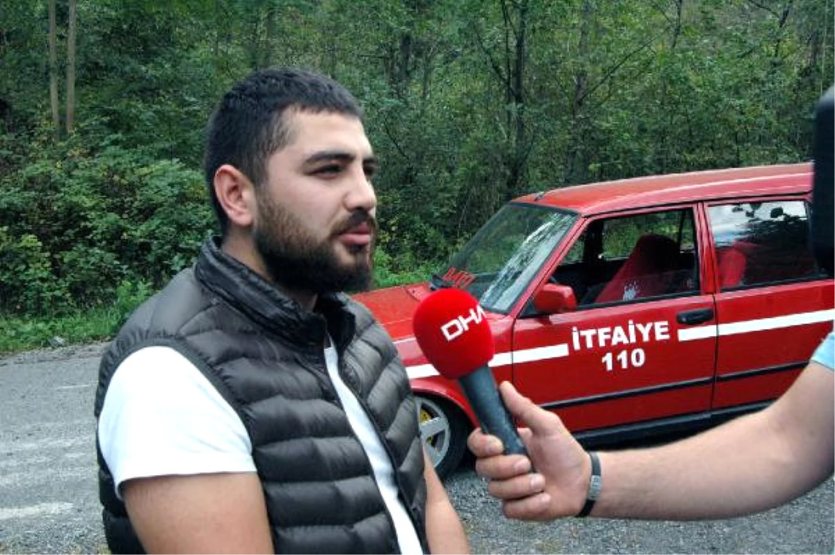 Trabzon\'da Bir Vatandaş, İlçede İtfaiyesi Olmadığı İçin Arabasını İtfaiye Aracına Çevirdi