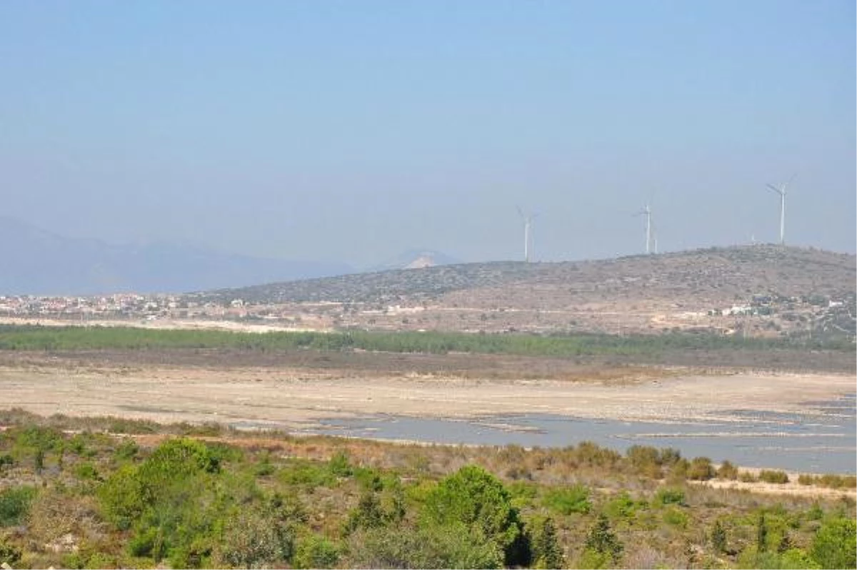 İzmir\'in İçme Suyunu Karşılayan Barajlarda Alarm