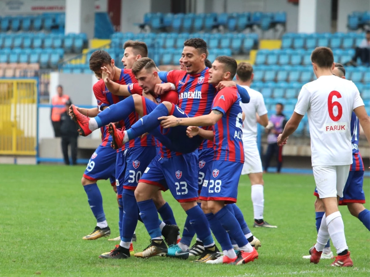 Kardemir Karabükspor 3 Golle Turladı