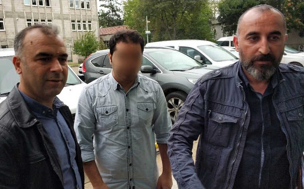 Lokanta ve Kafelerin Wifi\'si Üzerinden Ahlaksız Paylaşıma Gözaltı