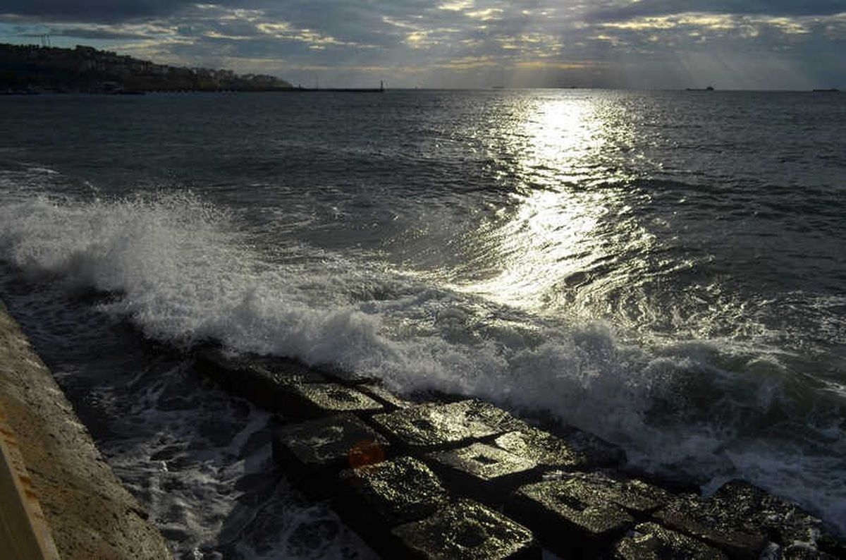 Marmara\'da Fırtına Devam Ediyor
