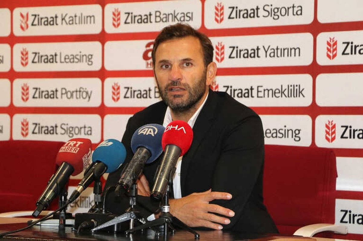 Okan Buruk: "Bu Galibiyet Bizim İçin Çok Büyük Bir Moral Oldu"